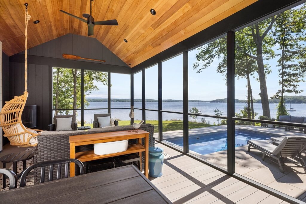 Screen Porch